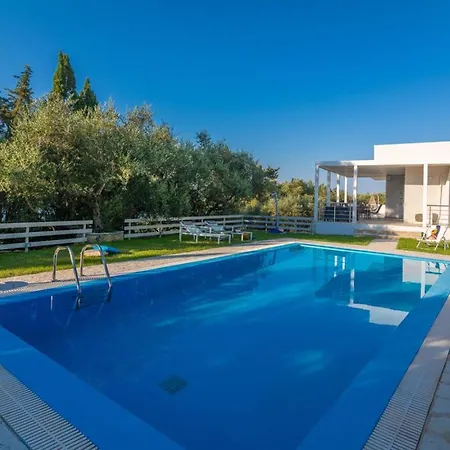 Harmony Villa Amoudi